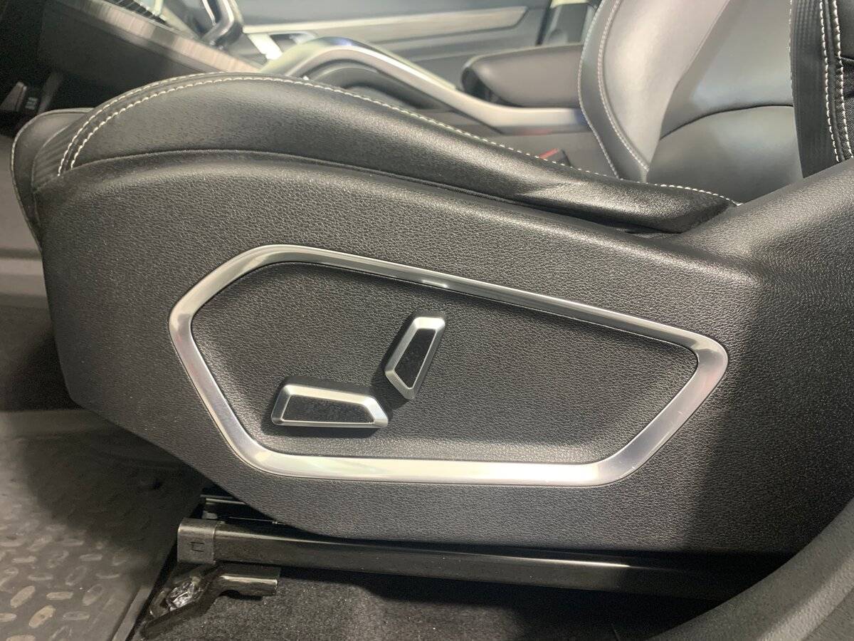 Купить Geely Atlas Pro с пробегом. Фото: #16