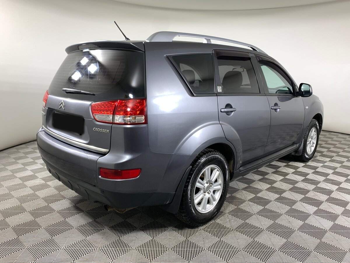 Купить Citroen C-Crosser с пробегом. Фото: #4