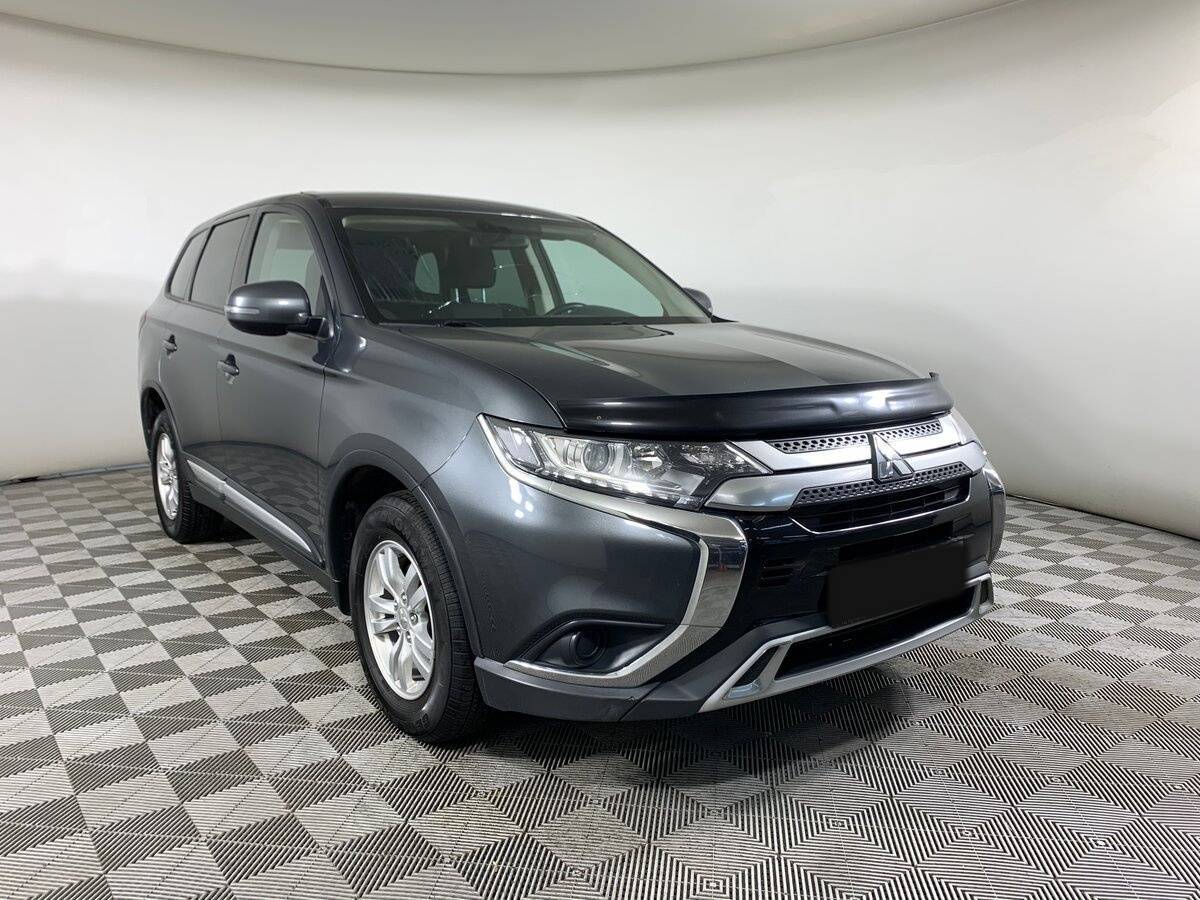 Купить Mitsubishi Outlander с пробегом. Фото: #2