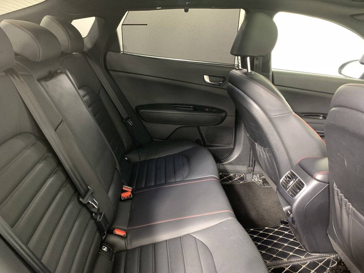 Купить Kia Optima с пробегом. Фото: #20