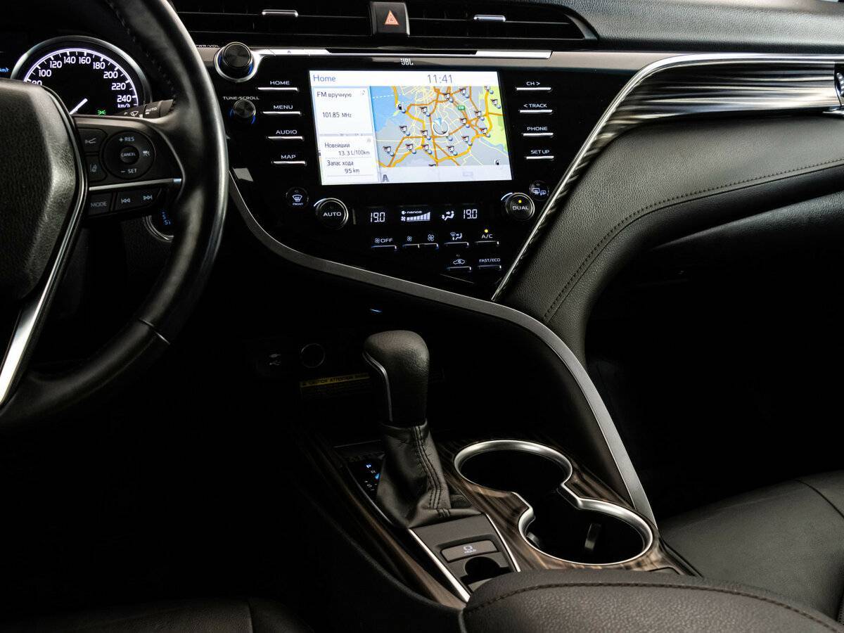 Купить Toyota Camry с пробегом. Фото: #13