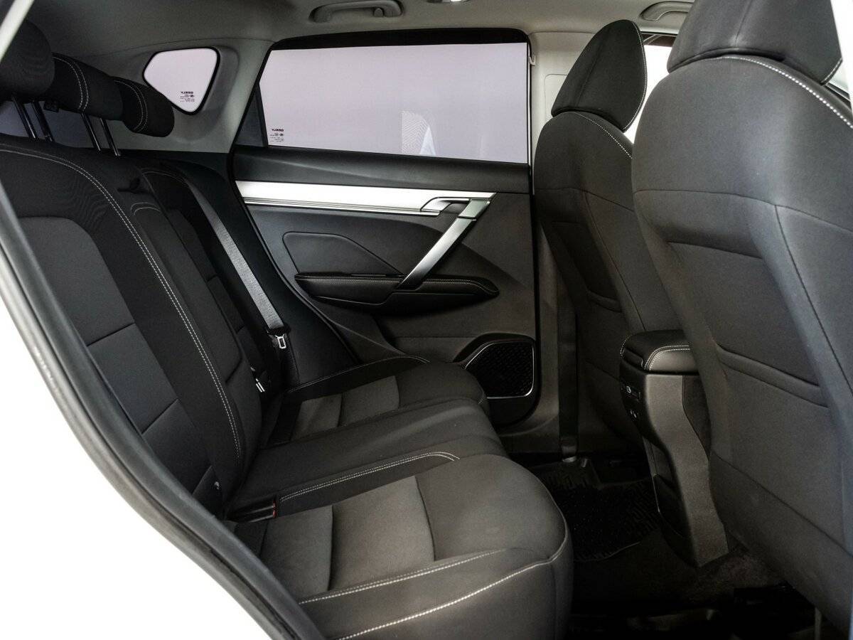 Купить Geely Coolray с пробегом. Фото: #17