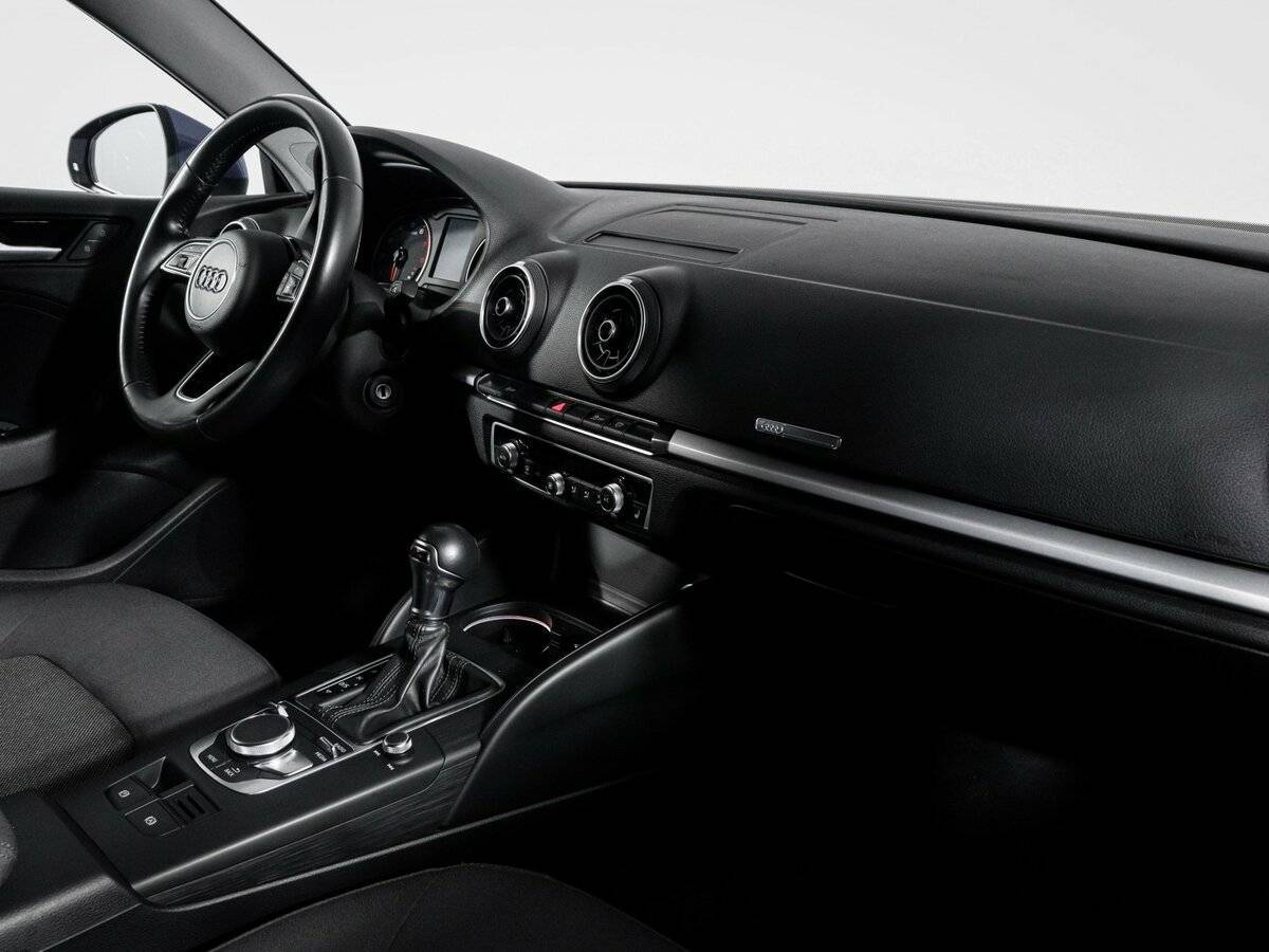Купить Audi A3 с пробегом. Фото: #8