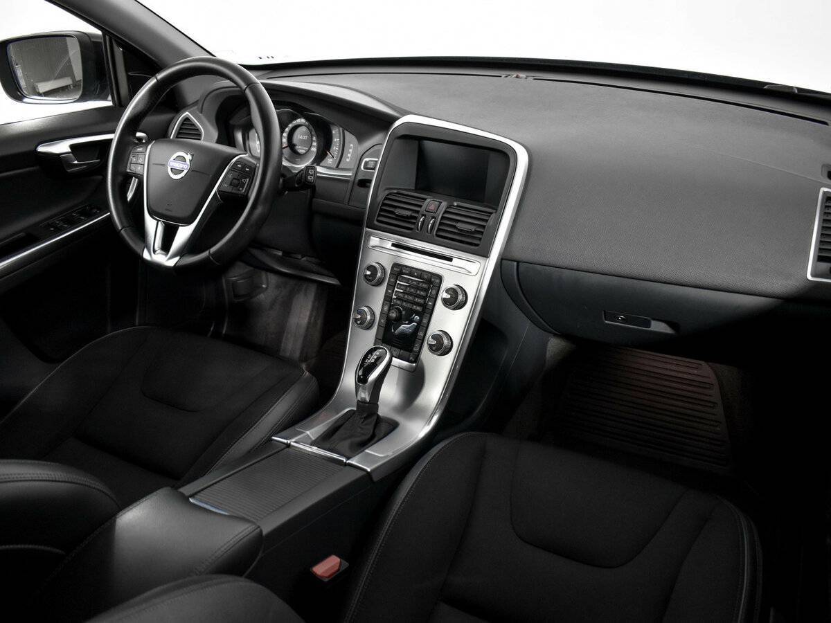 Купить Volvo XC60 с пробегом. Фото: #8