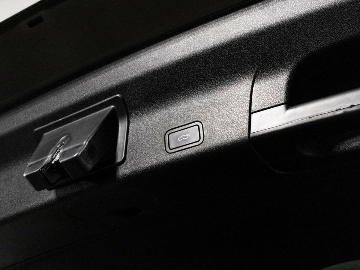 Купить Geely Atlas Pro с пробегом. Фото: #14