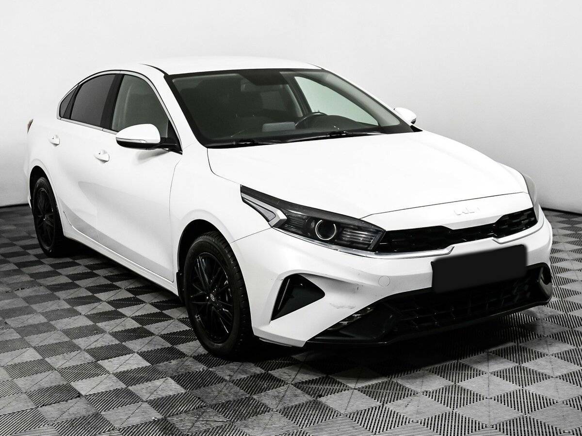 Купить Kia Cerato с пробегом. Фото: #2