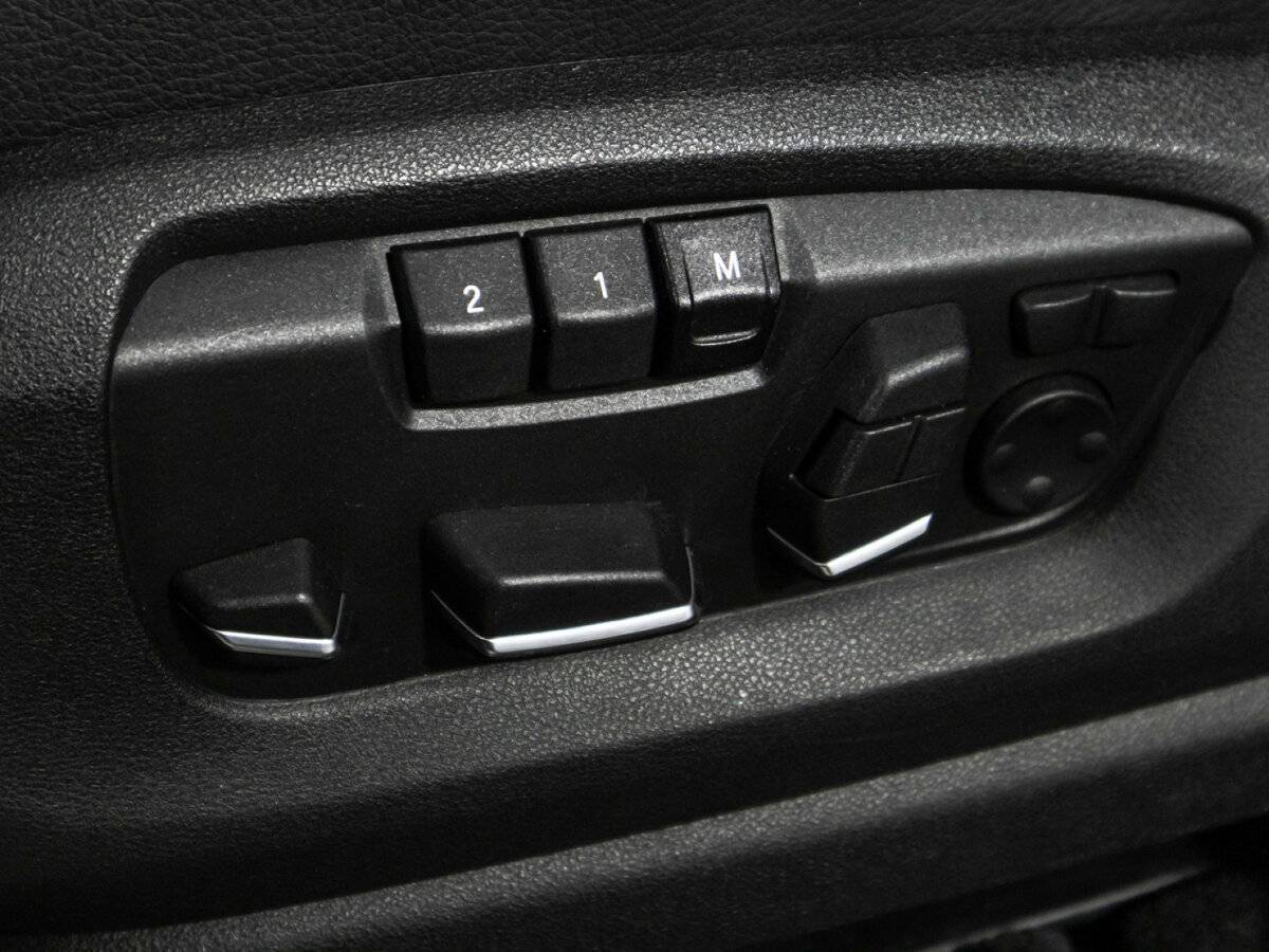 Купить BMW X5 с пробегом. Фото: #16