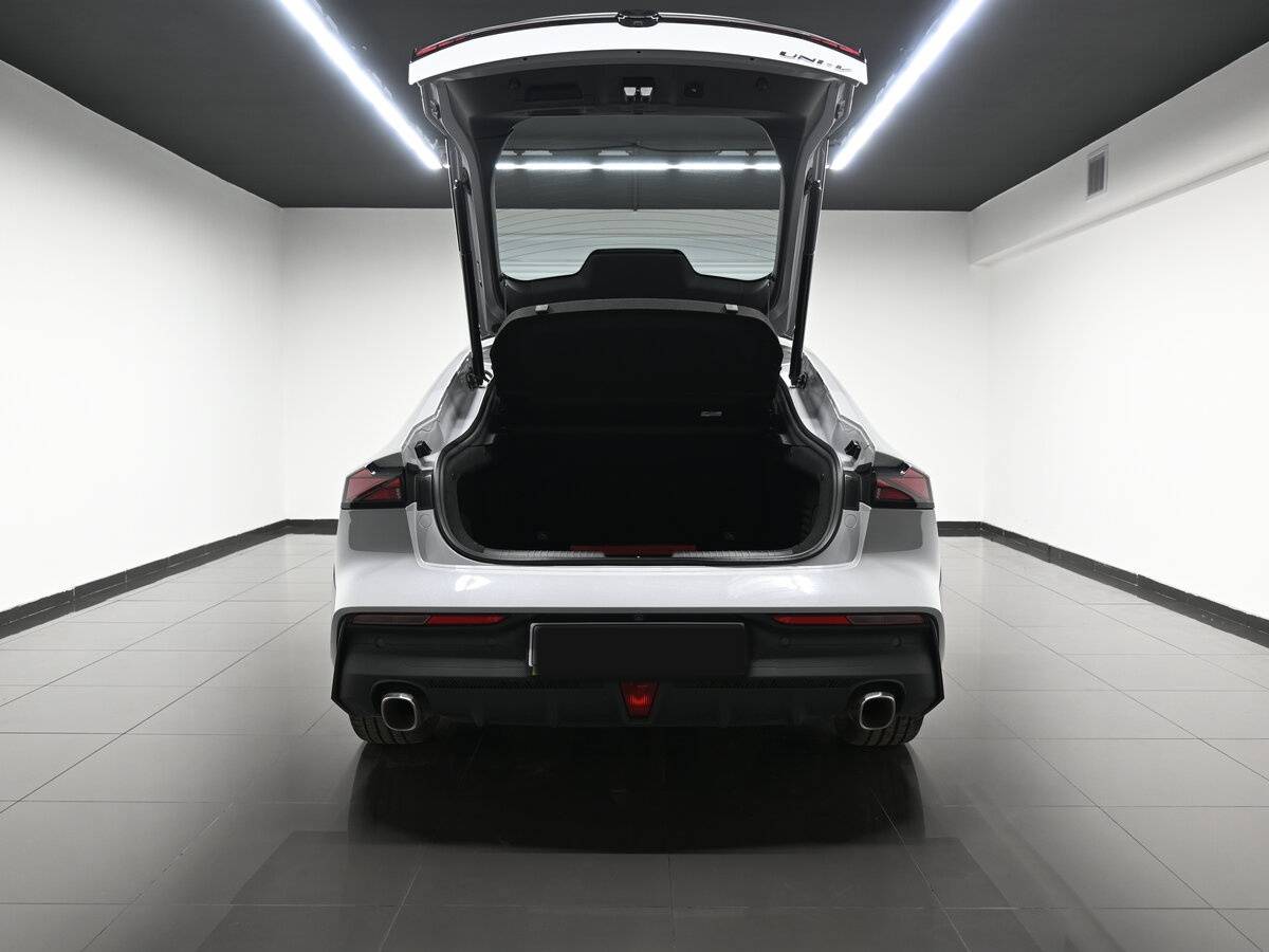 Купить Changan UNI-V с пробегом. Фото: #6