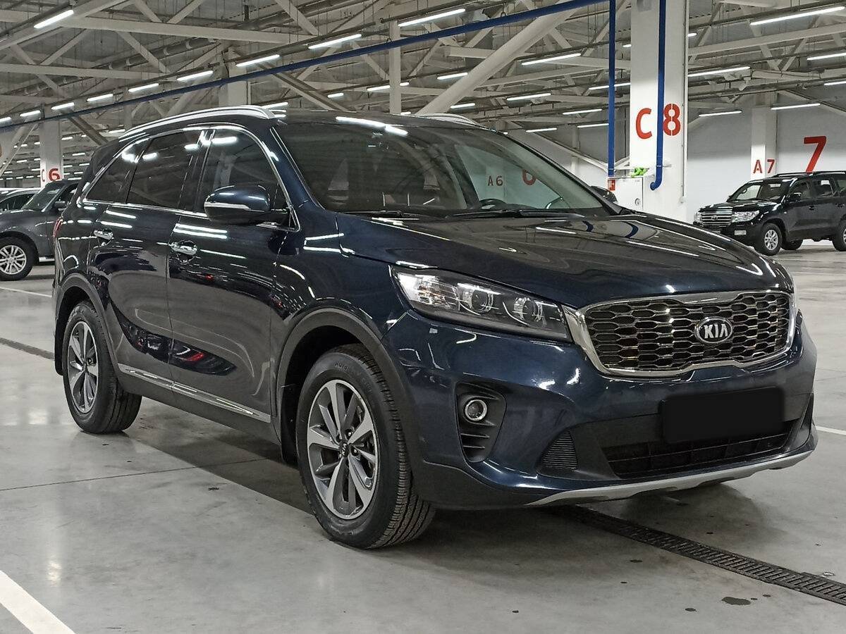 Купить Kia Sorento с пробегом. Фото: #2