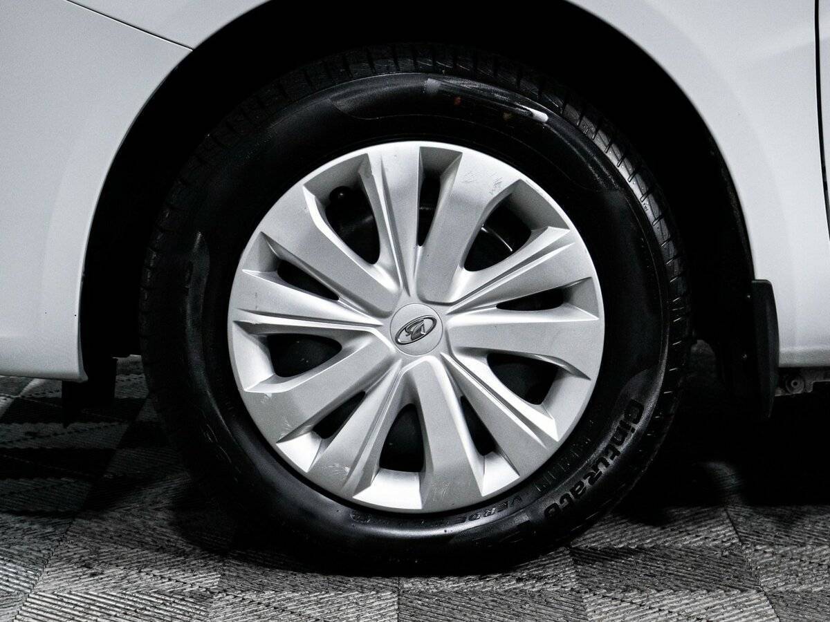 Купить Lada (ВАЗ) Vesta с пробегом. Фото: #14