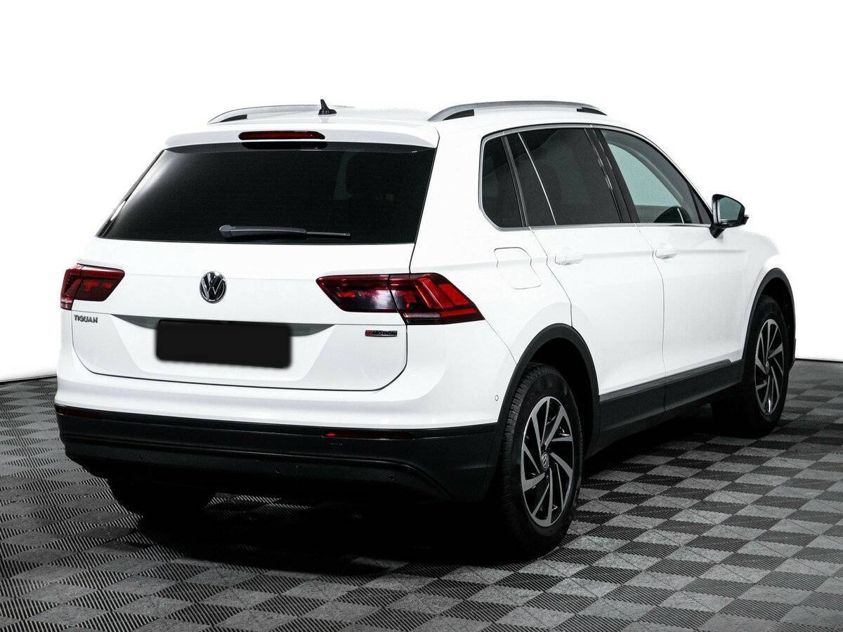 Купить Volkswagen Tiguan с пробегом. Фото: #4