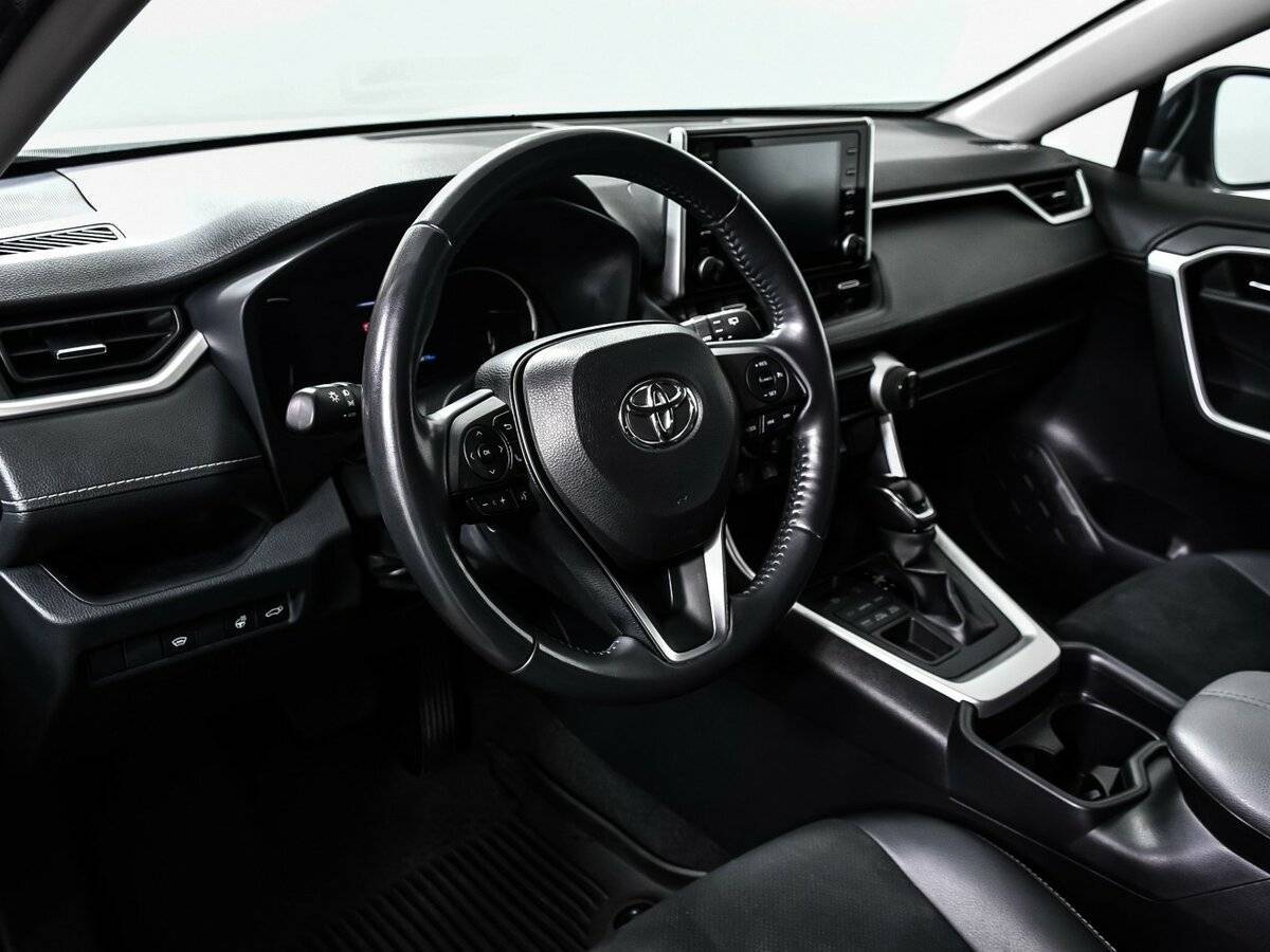 Купить Toyota RAV4 с пробегом. Фото: #12