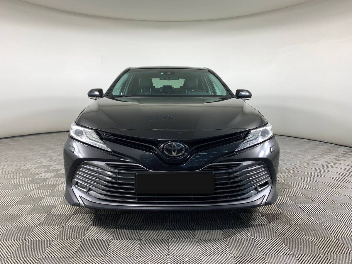 Купить Toyota Camry с пробегом. Фото: #1