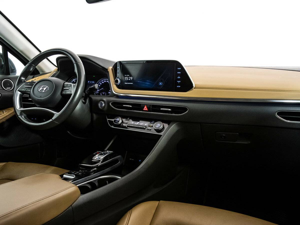 Купить Hyundai Sonata с пробегом. Фото: #8