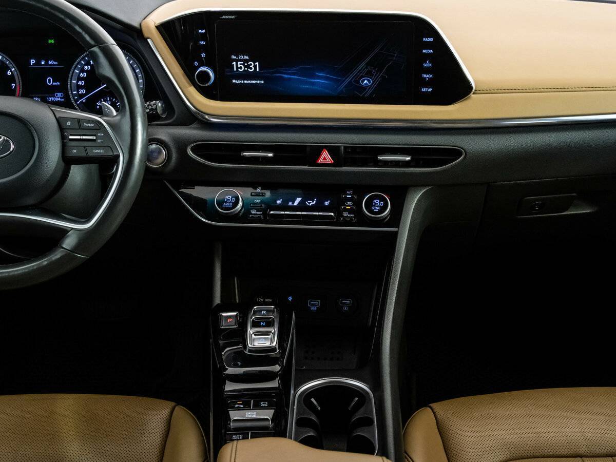 Купить Hyundai Sonata с пробегом. Фото: #14