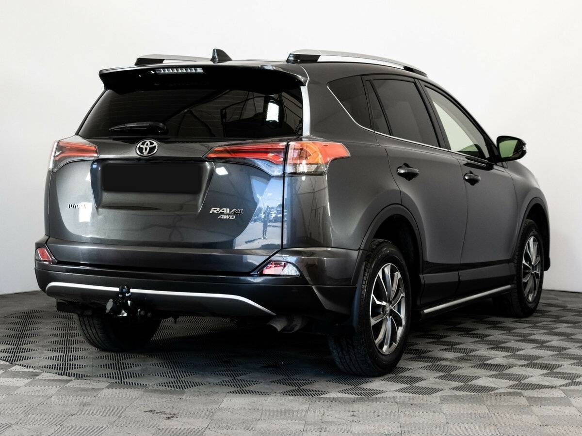 Купить Toyota RAV4 с пробегом. Фото: #4