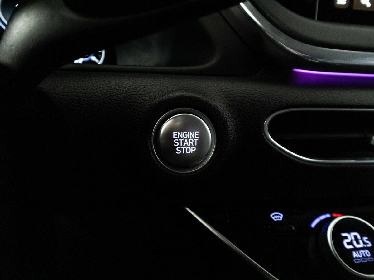 Купить Hyundai Sonata с пробегом. Фото: #20