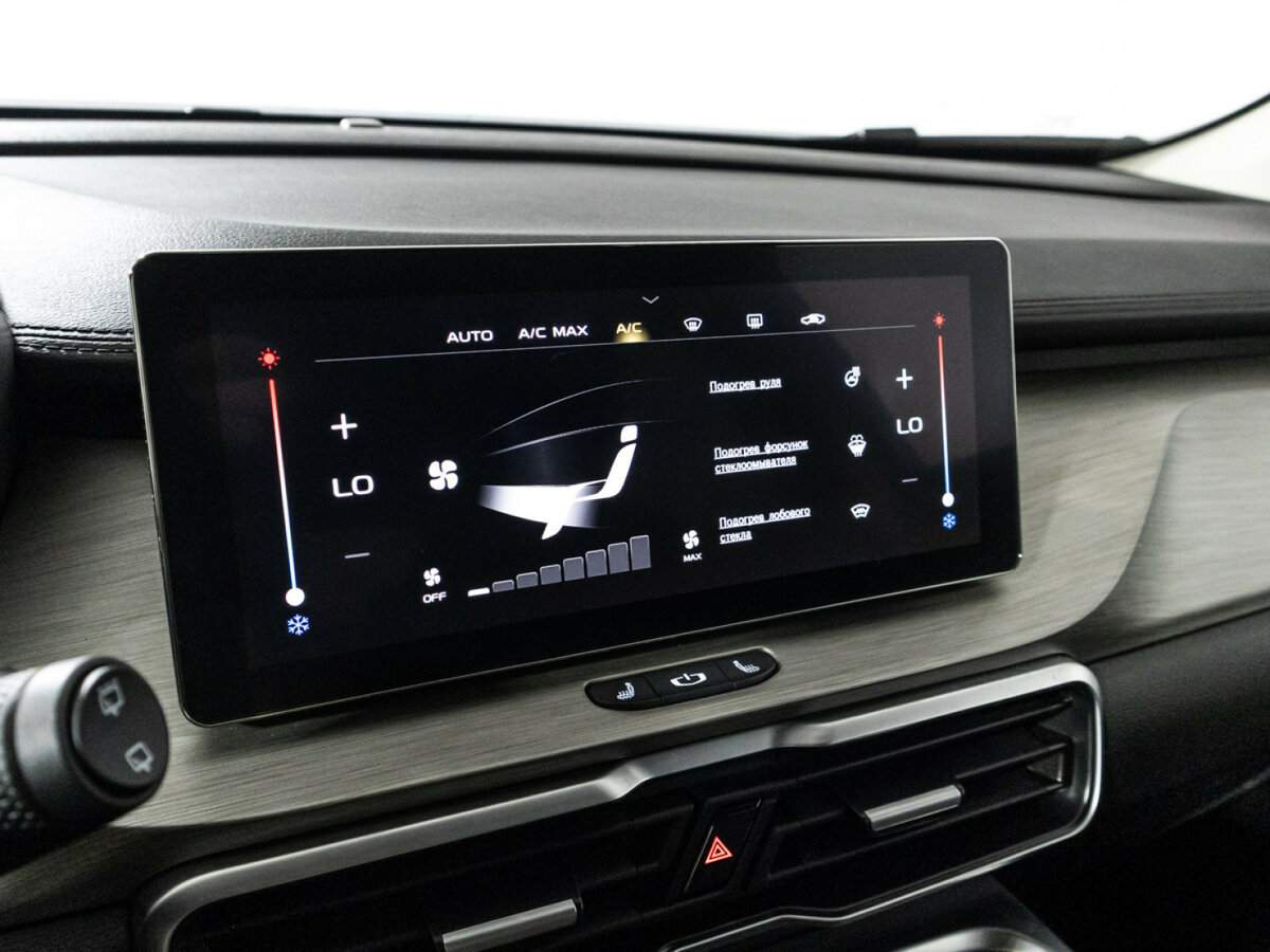 Купить Geely Coolray с пробегом. Фото: #16