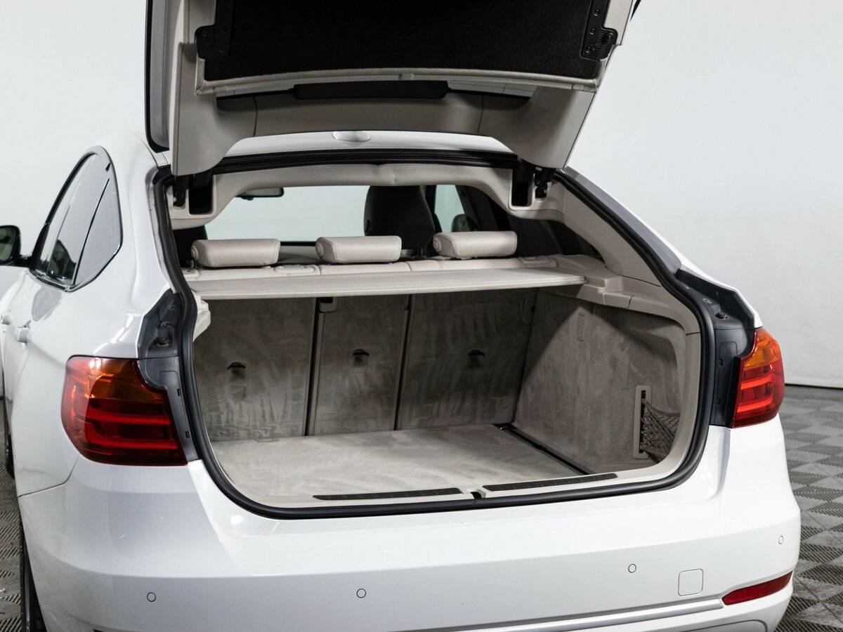 Купить BMW 3 серии с пробегом. Фото: #8