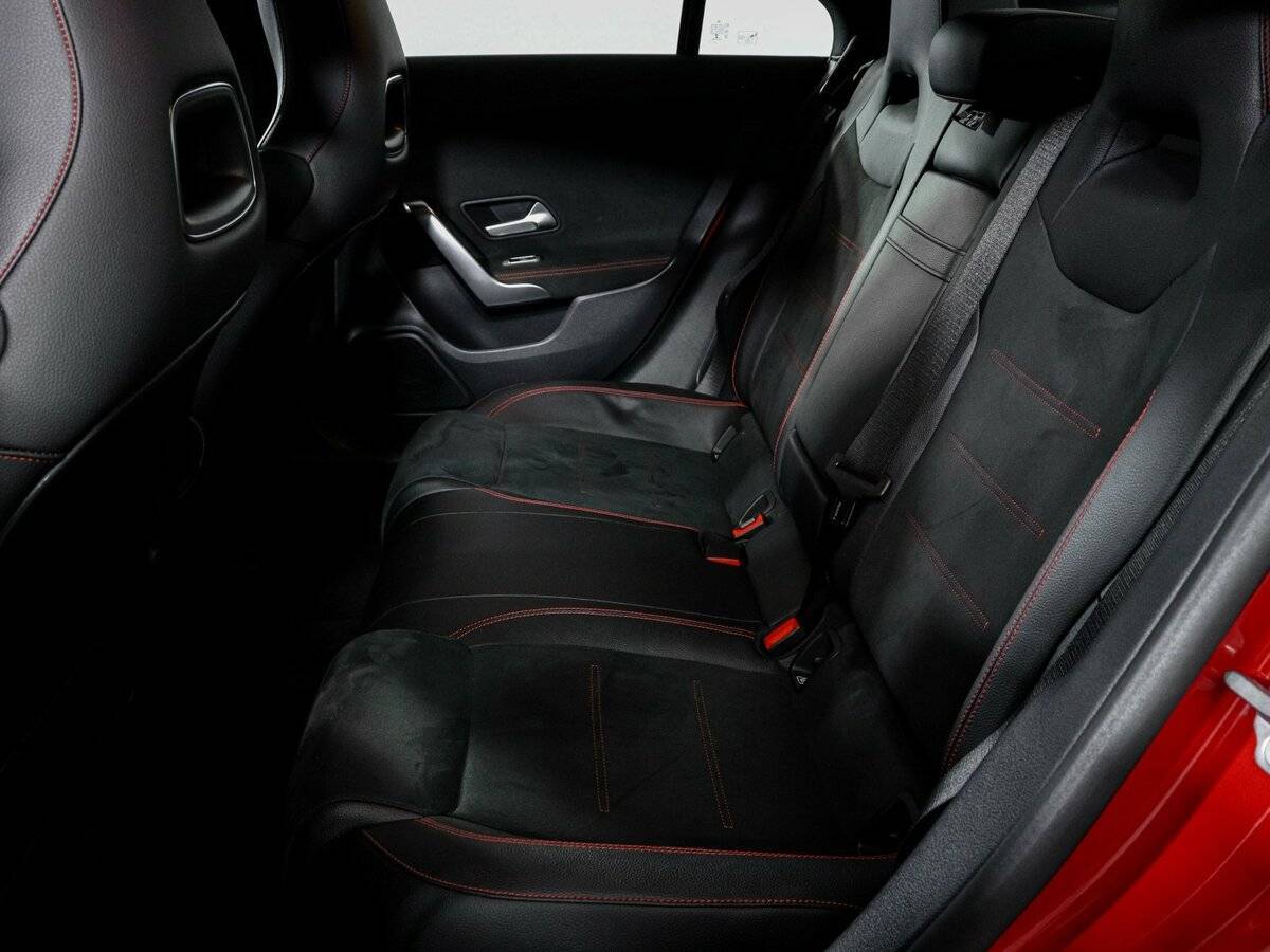 Купить Mercedes-Benz CLA с пробегом. Фото: #9