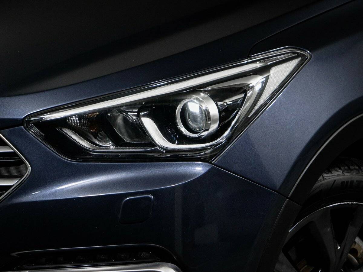 Купить Hyundai Santa Fe с пробегом. Фото: #15