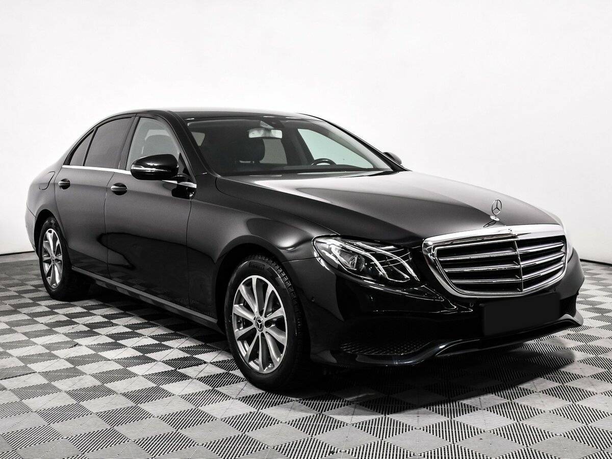 Купить Mercedes-Benz E-Класс с пробегом. Фото: #2