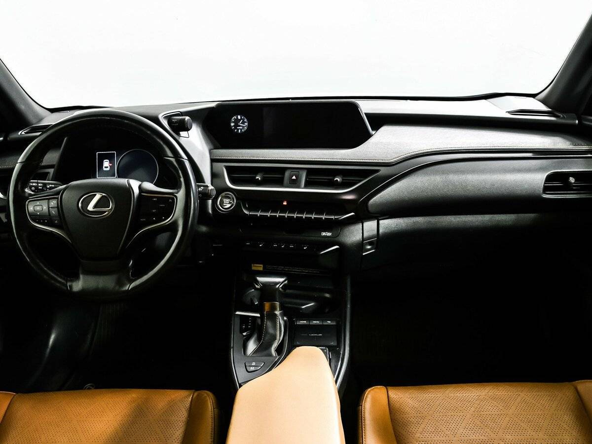 Купить Lexus UX с пробегом. Фото: #10