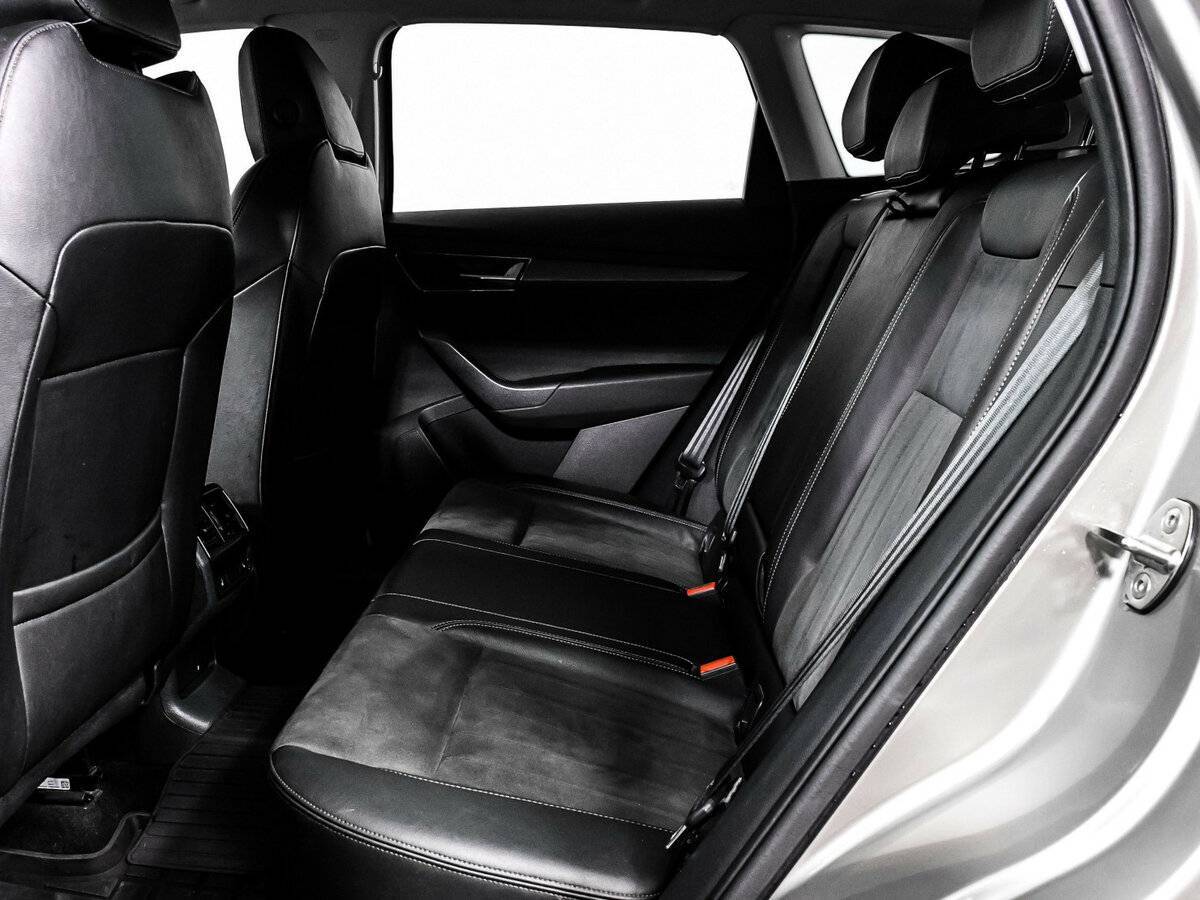 Купить Skoda Karoq с пробегом. Фото: #13