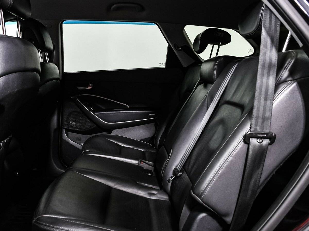 Купить Hyundai Santa Fe с пробегом. Фото: #11