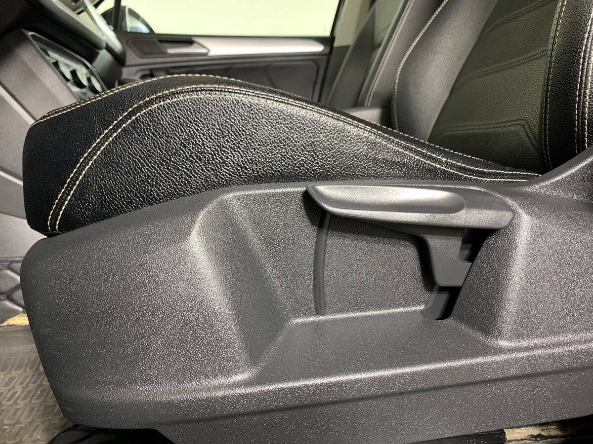 Купить Volkswagen Tiguan с пробегом. Фото: #15