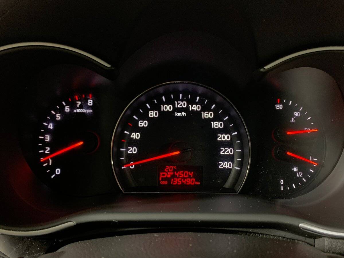 Купить Kia Sorento с пробегом. Фото: #13