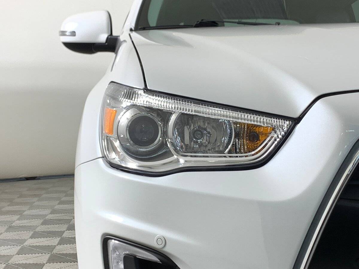 Продажа Б/У Митсубиши АС-Икс. Фото: #9