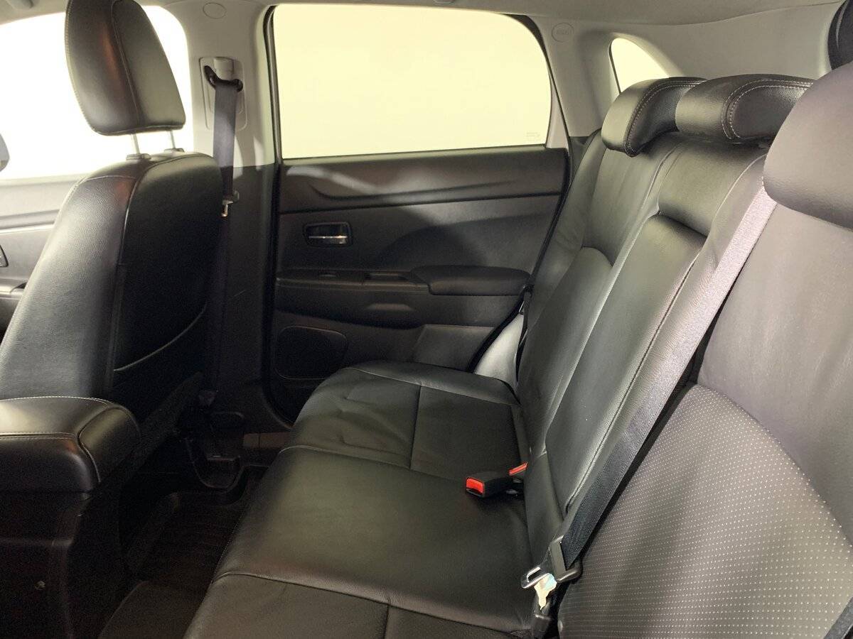 Продажа Б/У Митсубиши АС-Икс. Фото: #17