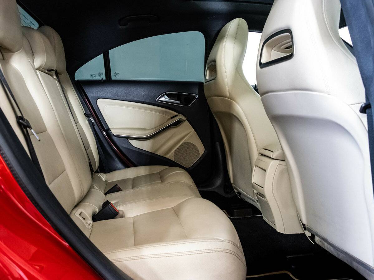 Купить Mercedes-Benz CLA с пробегом. Фото: #16