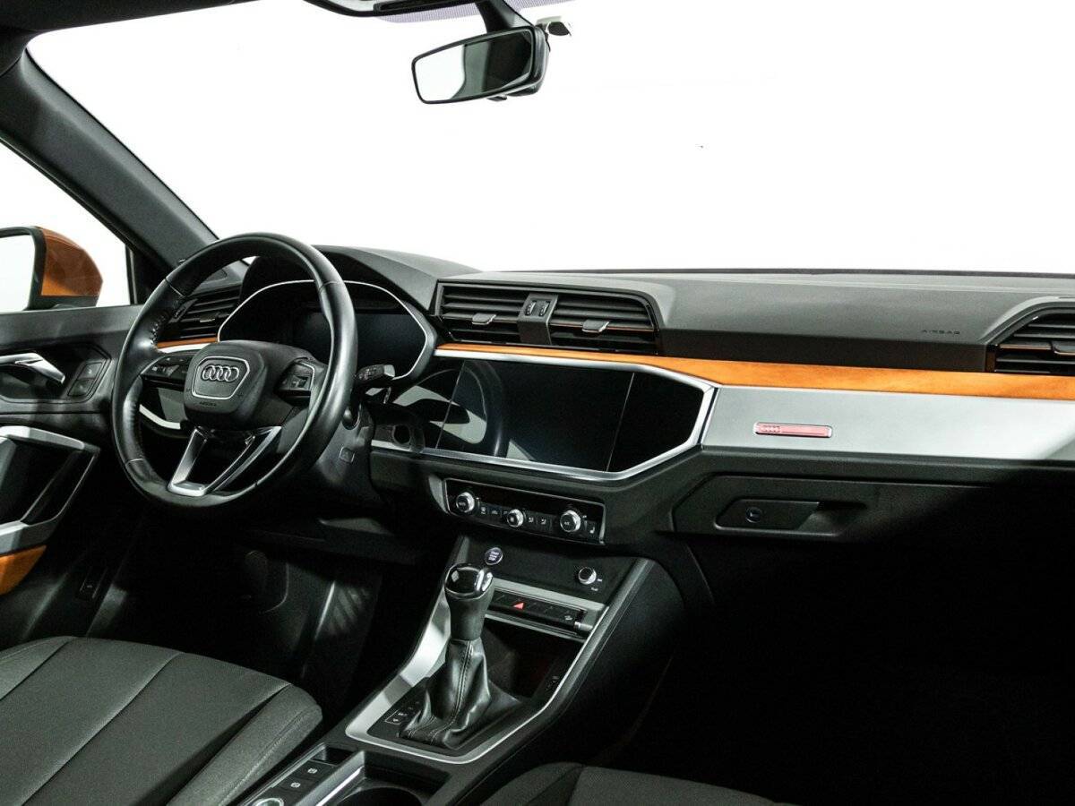 Купить Audi Q3 с пробегом. Фото: #8