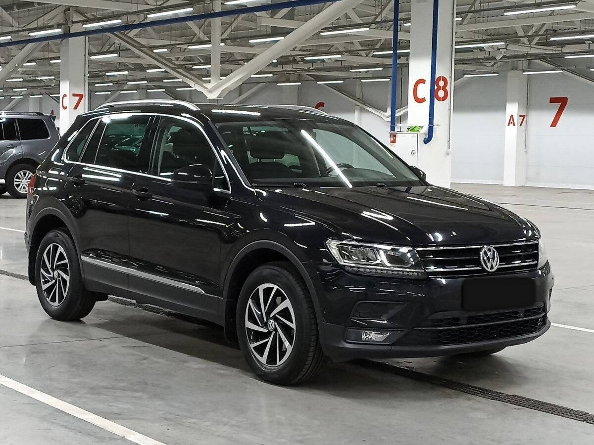 Купить Volkswagen Tiguan с пробегом. Фото: #2