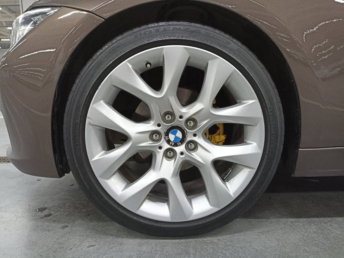 Купить BMW 3 серии с пробегом. Фото: #17