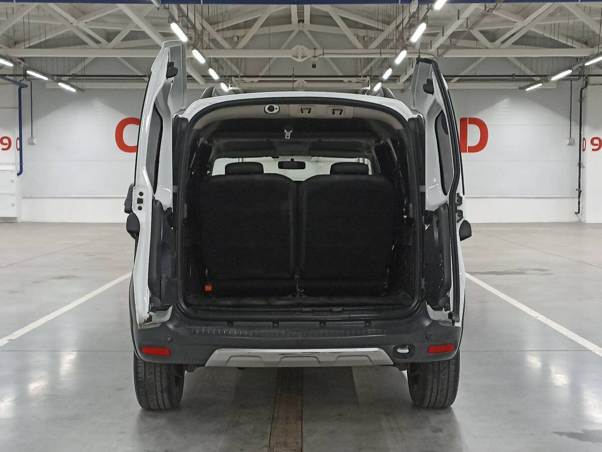 Продажа Б/У Лада (ВАЗ) Ларгус. Фото: #9