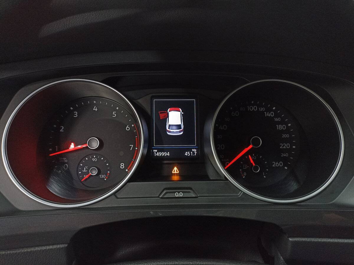 Купить Volkswagen Tiguan с пробегом. Фото: #12