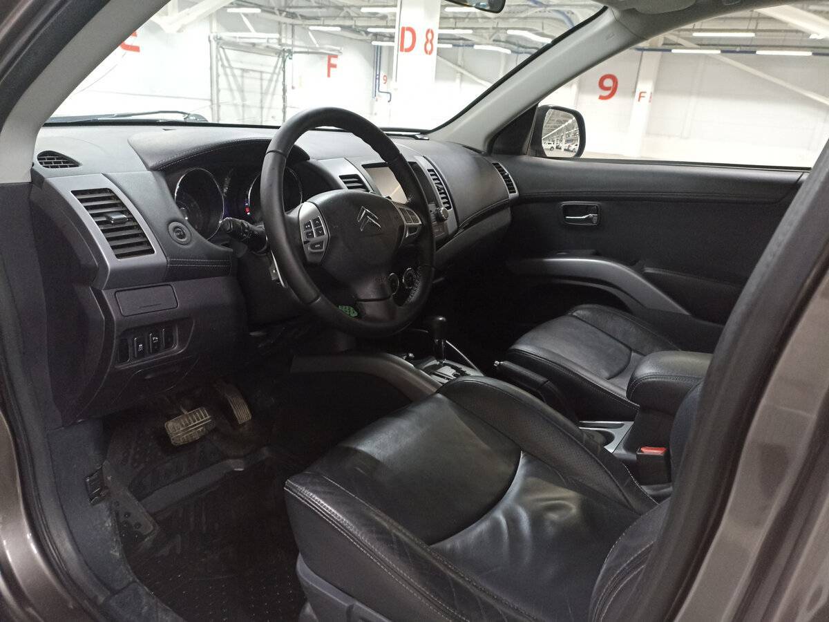Купить Citroen C-Crosser с пробегом. Фото: #15