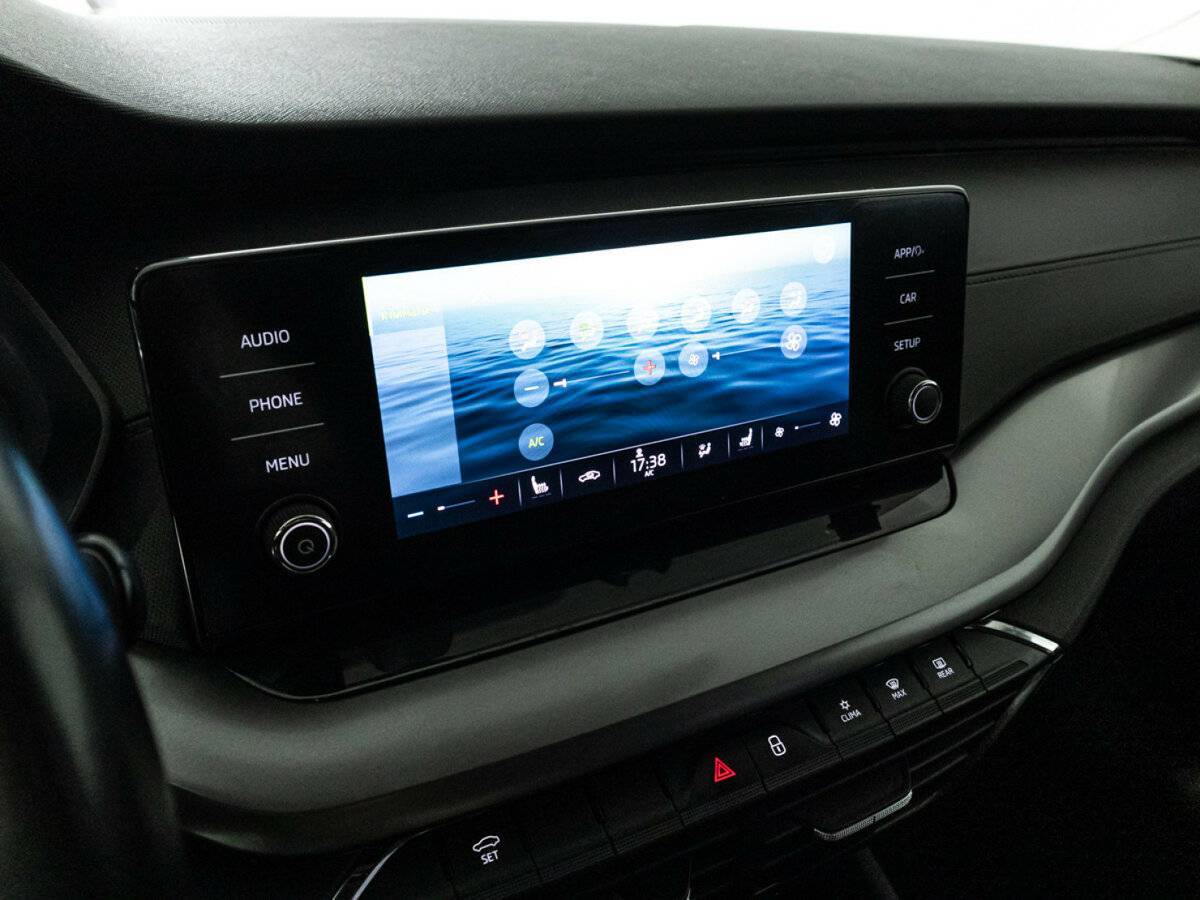 Купить Skoda Octavia с пробегом. Фото: #16