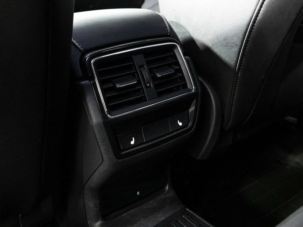 Купить Skoda Karoq с пробегом. Фото: #21