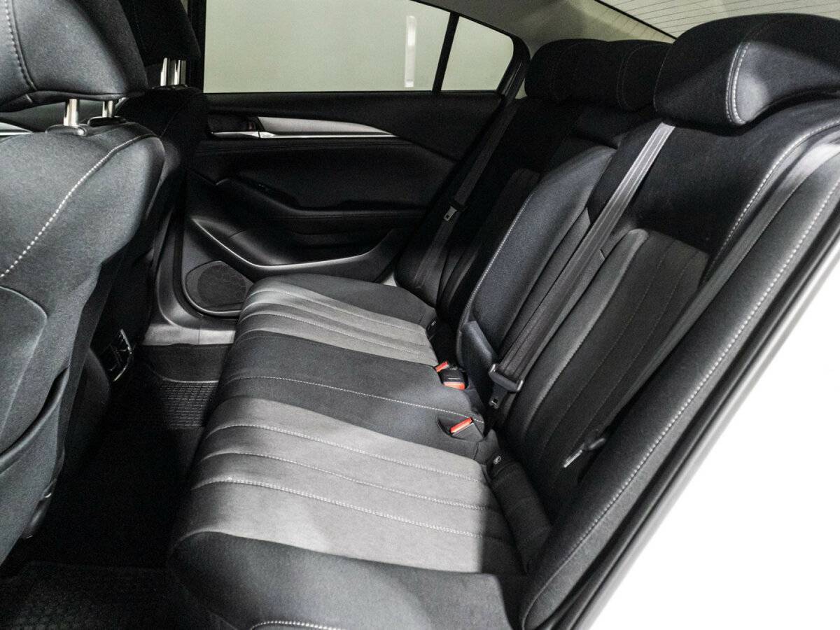 Купить Mazda 6 с пробегом. Фото: #9