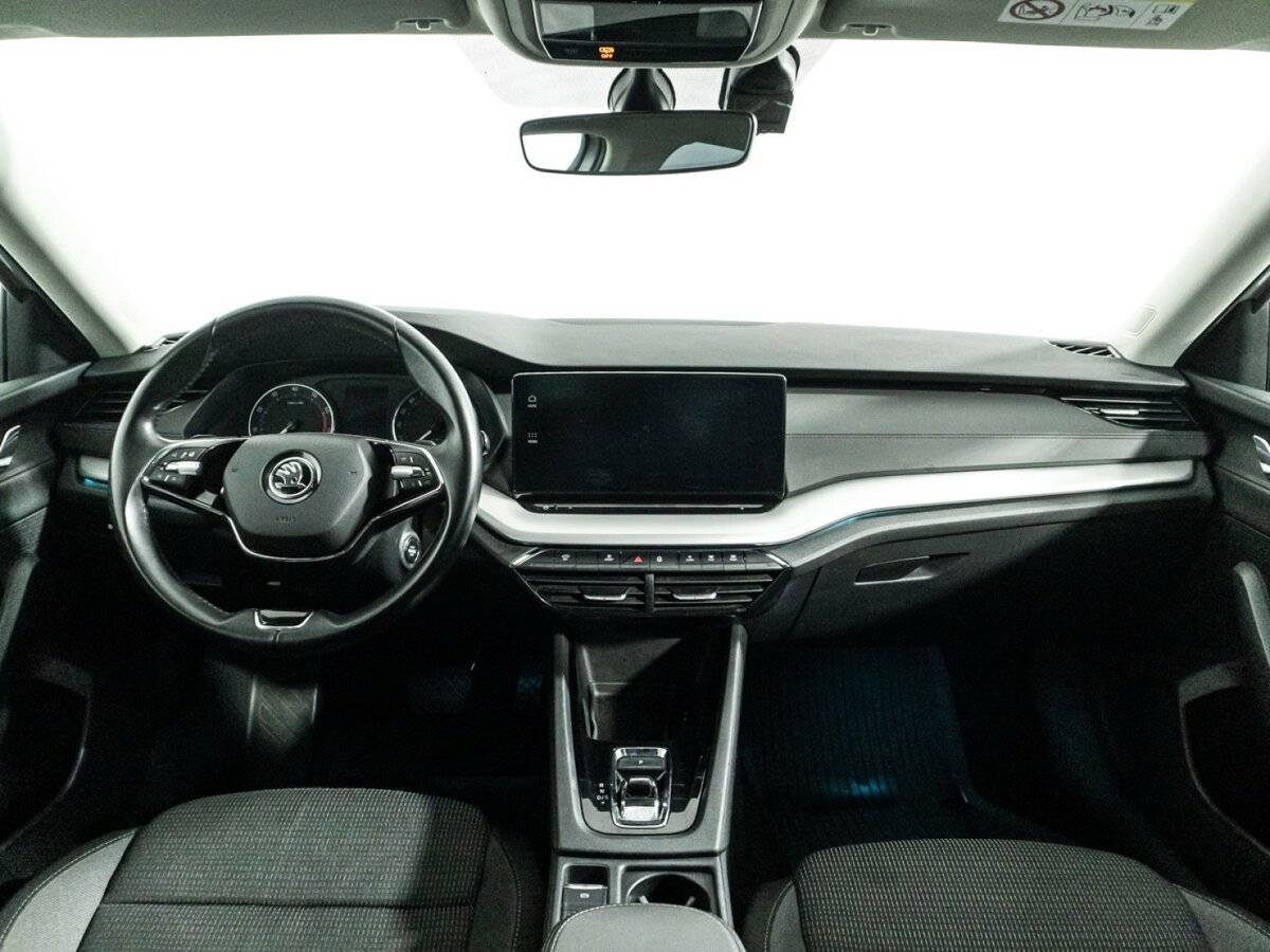 Купить Skoda Octavia с пробегом. Фото: #12