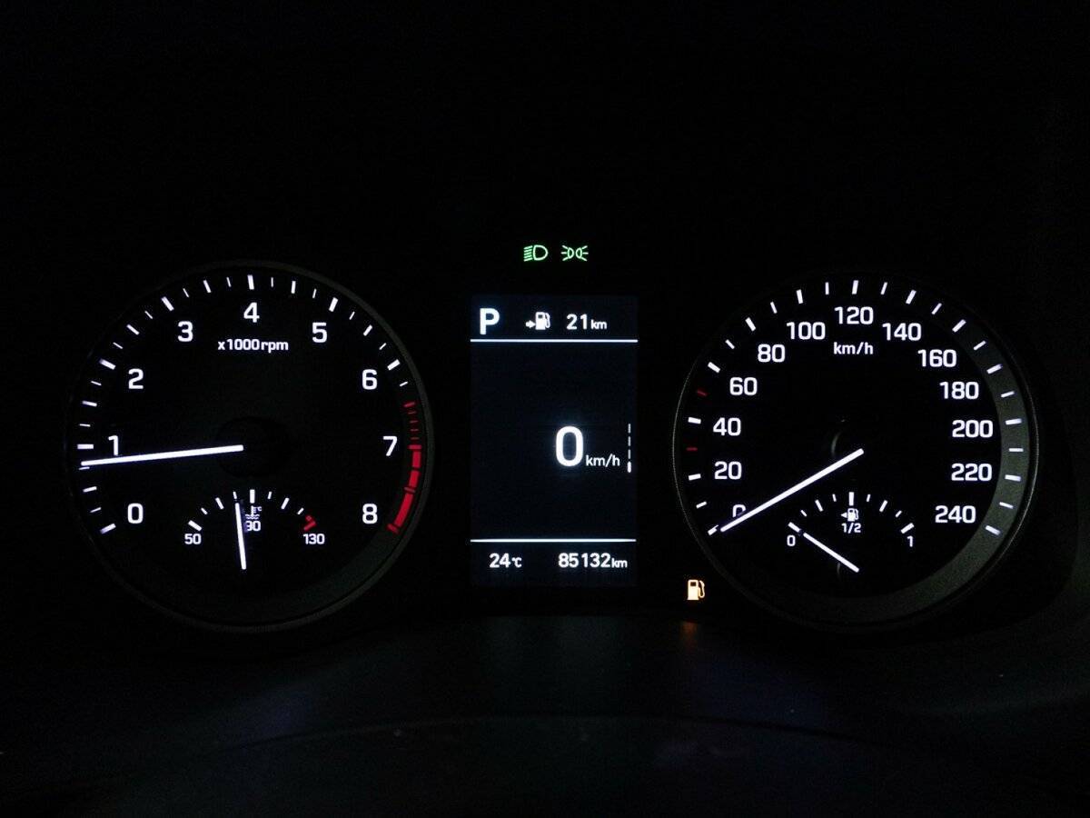 Купить Hyundai Tucson с пробегом. Фото: #11