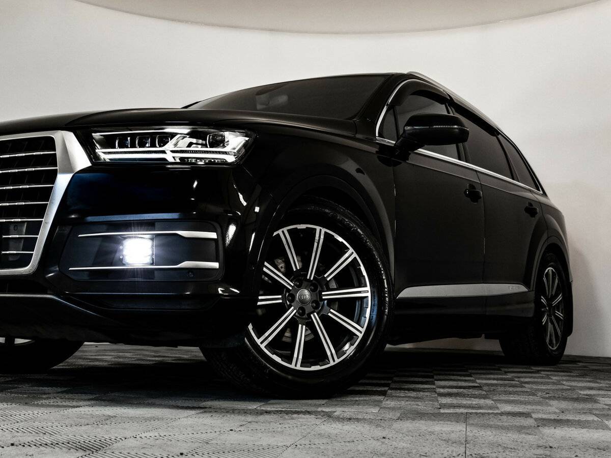 Купить Audi Q7 с пробегом. Фото: #1
