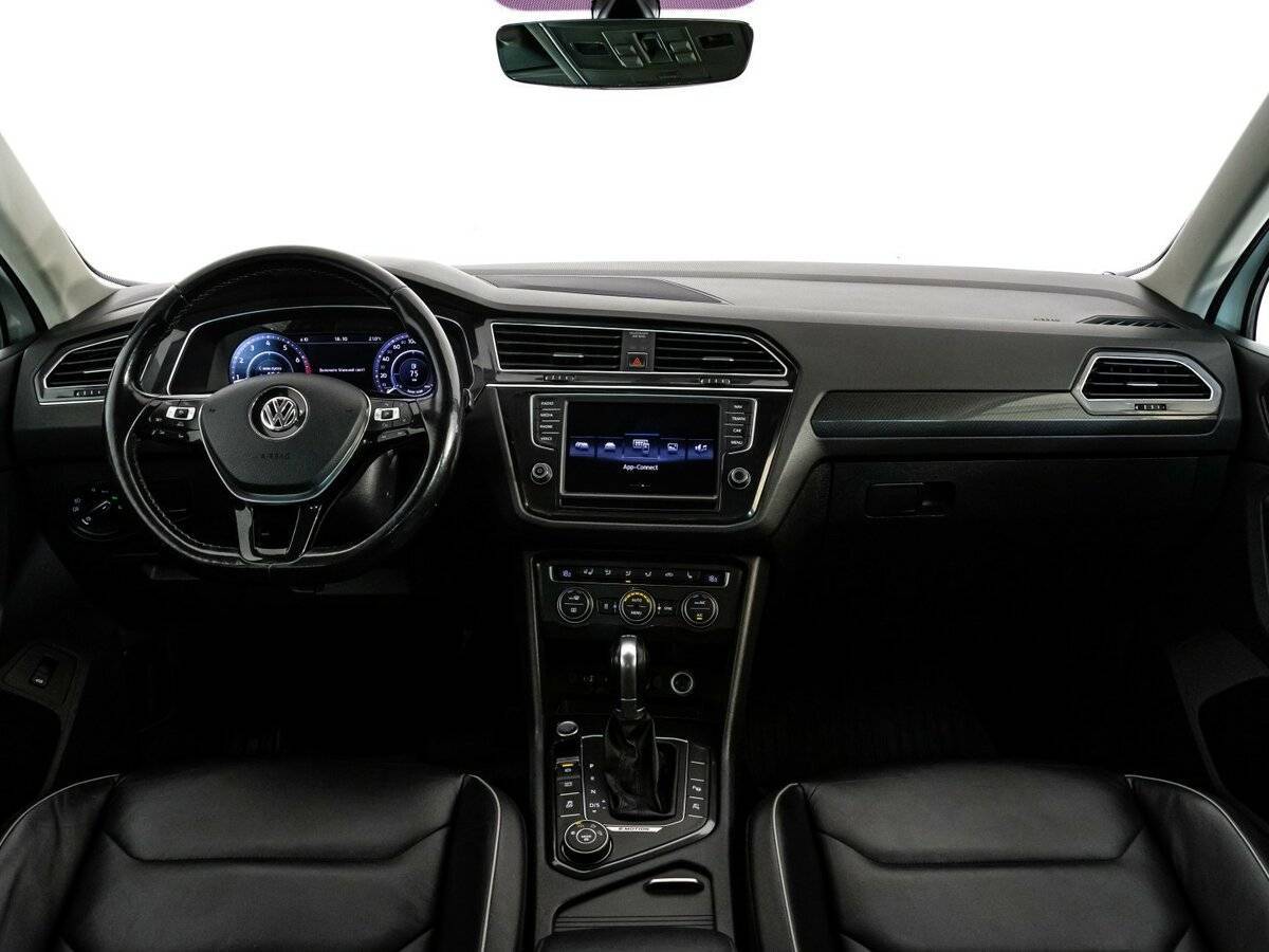 Купить Volkswagen Tiguan с пробегом. Фото: #10