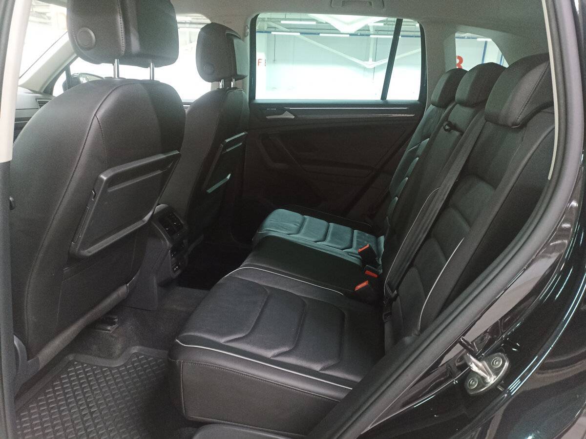 Купить Volkswagen Tiguan с пробегом. Фото: #11