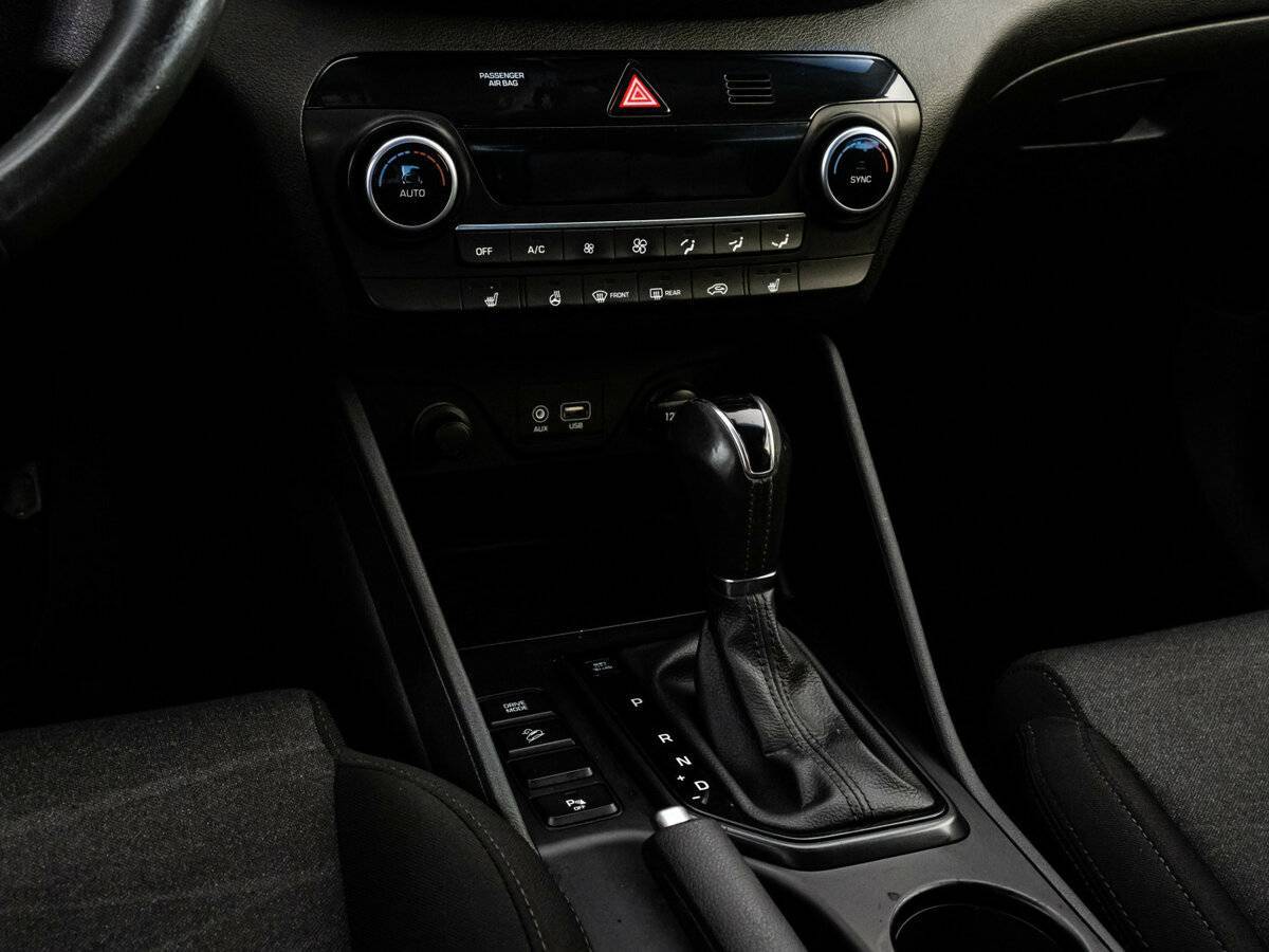Купить Hyundai Tucson с пробегом. Фото: #11
