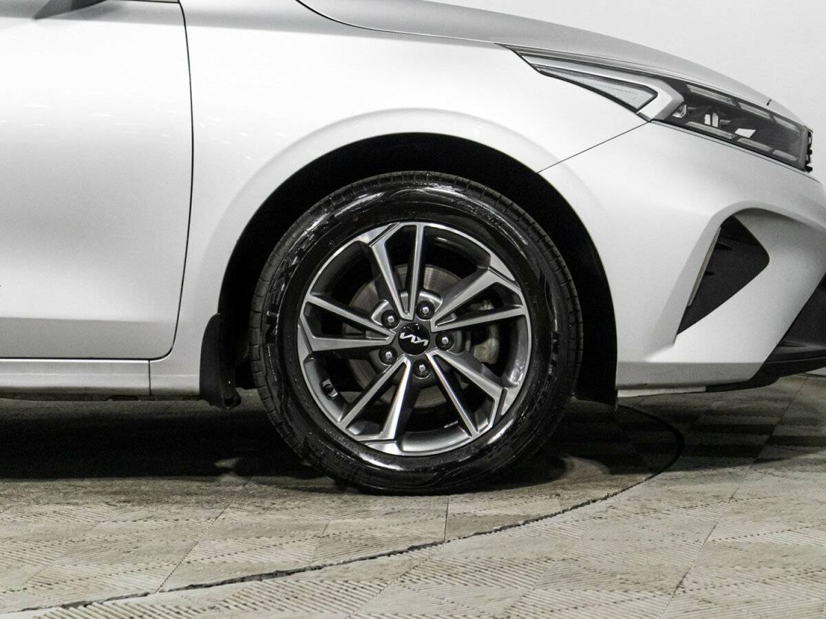 Купить Kia Cerato с пробегом. Фото: #4